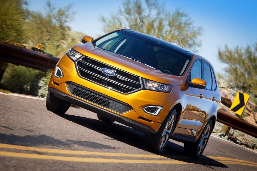  Ford Edge Sport 2015 года  (фото 14 из 25)